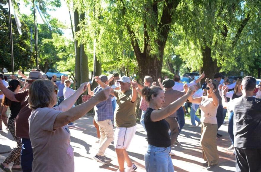 Bailecitos Criollos en el Patio de Guida O'Donnell: Una Noche de Tradición y Arte